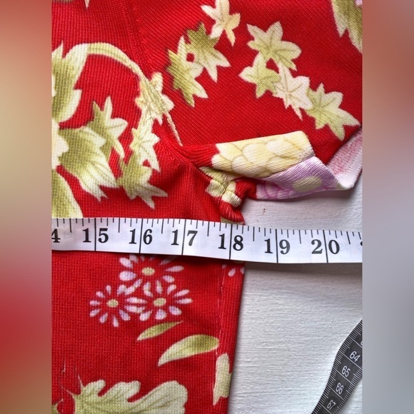 Designers Originals Red & Purple Floral Square Neck Short Sleeve Shirt - Picture 8 of 12